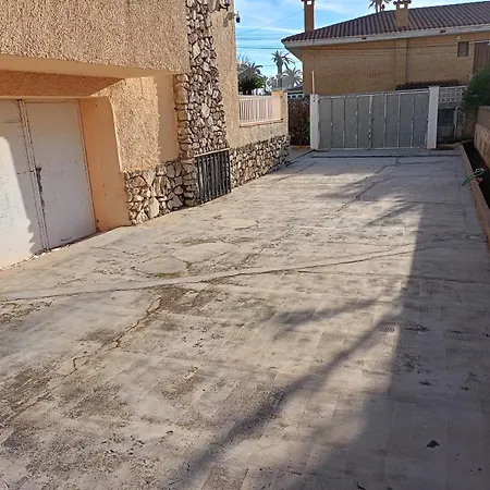 Chalet-villa A 90 M Playa, Wifi Y Piscina Privada